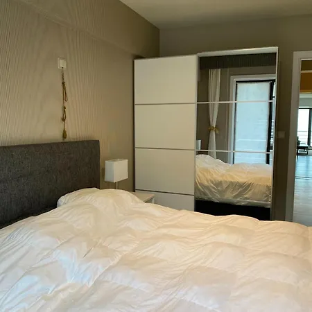 Apartment With Beautiful Sea View