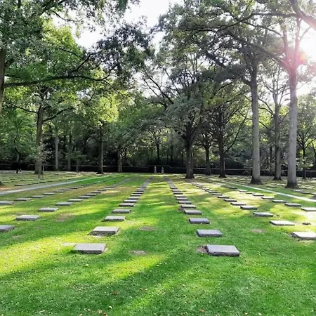 Appartement In By The Marina